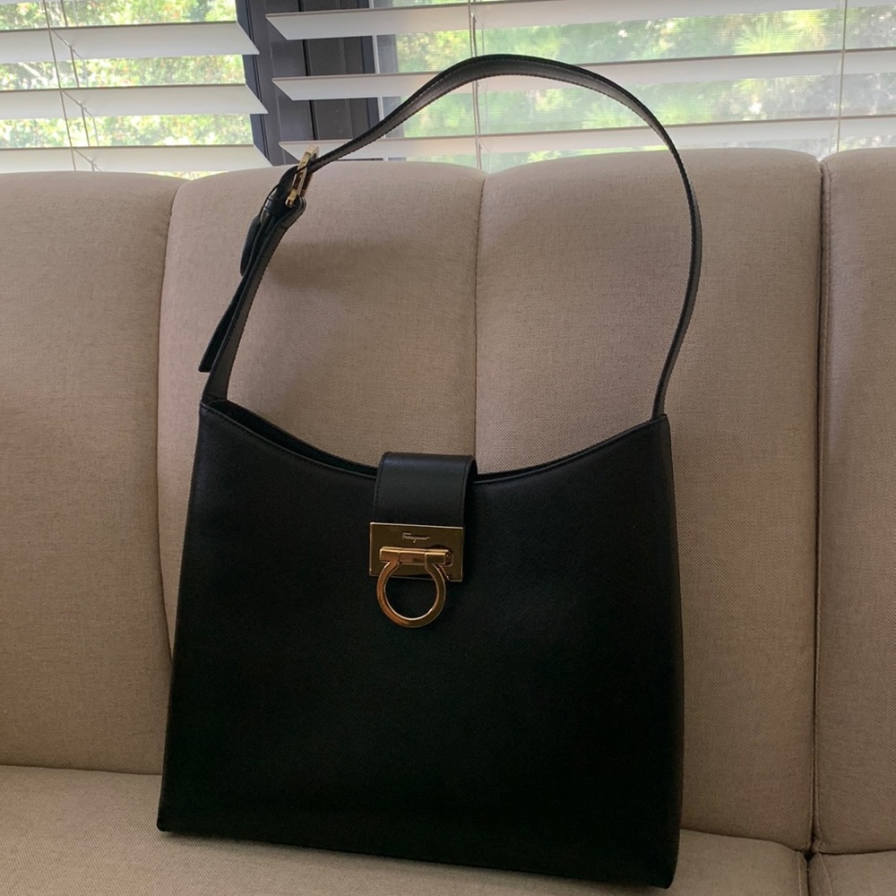 Ferragamo Shoulder Bag